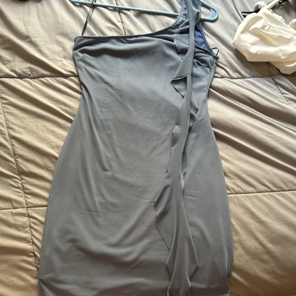 Perfect Style Ruffled Mesh Mini Dress - Picture 5 of 5